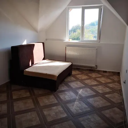 Casa Babu * Slavitesti